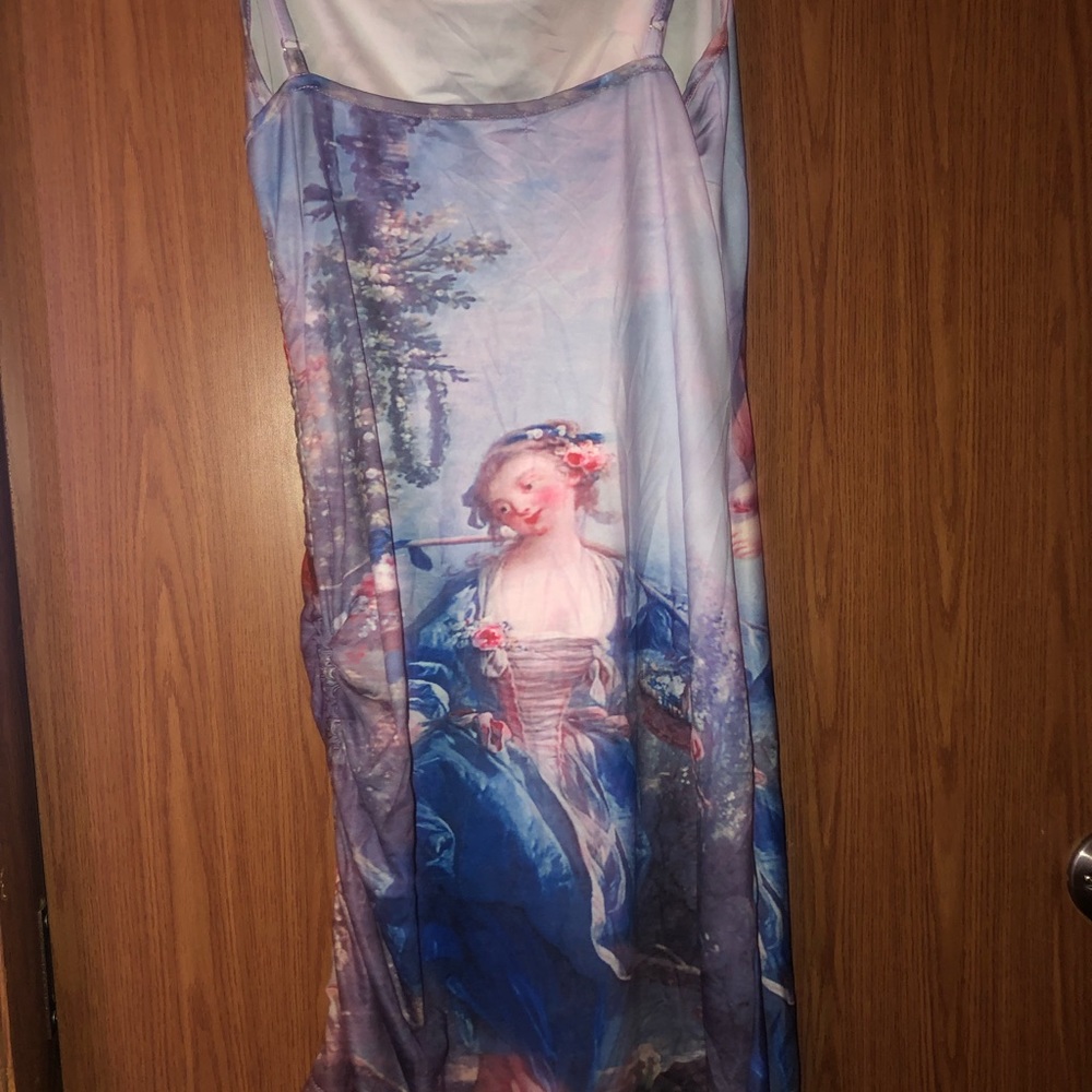 Dress - Picture 2 of 3